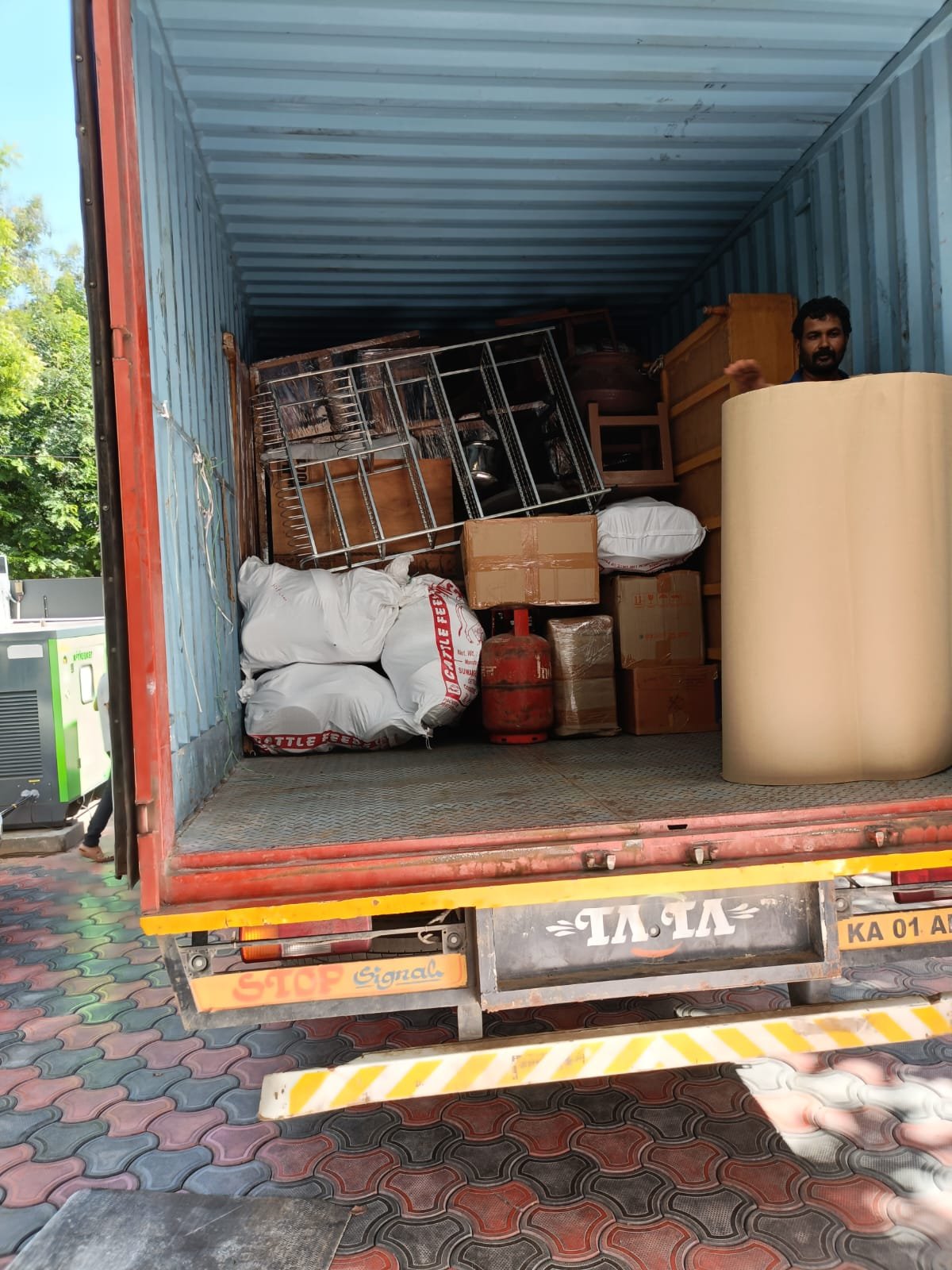 Trusted Transport from Madurai to Pudukkottai – Premium Lorry & Mini Lorry Service Madurai Best Transport Service