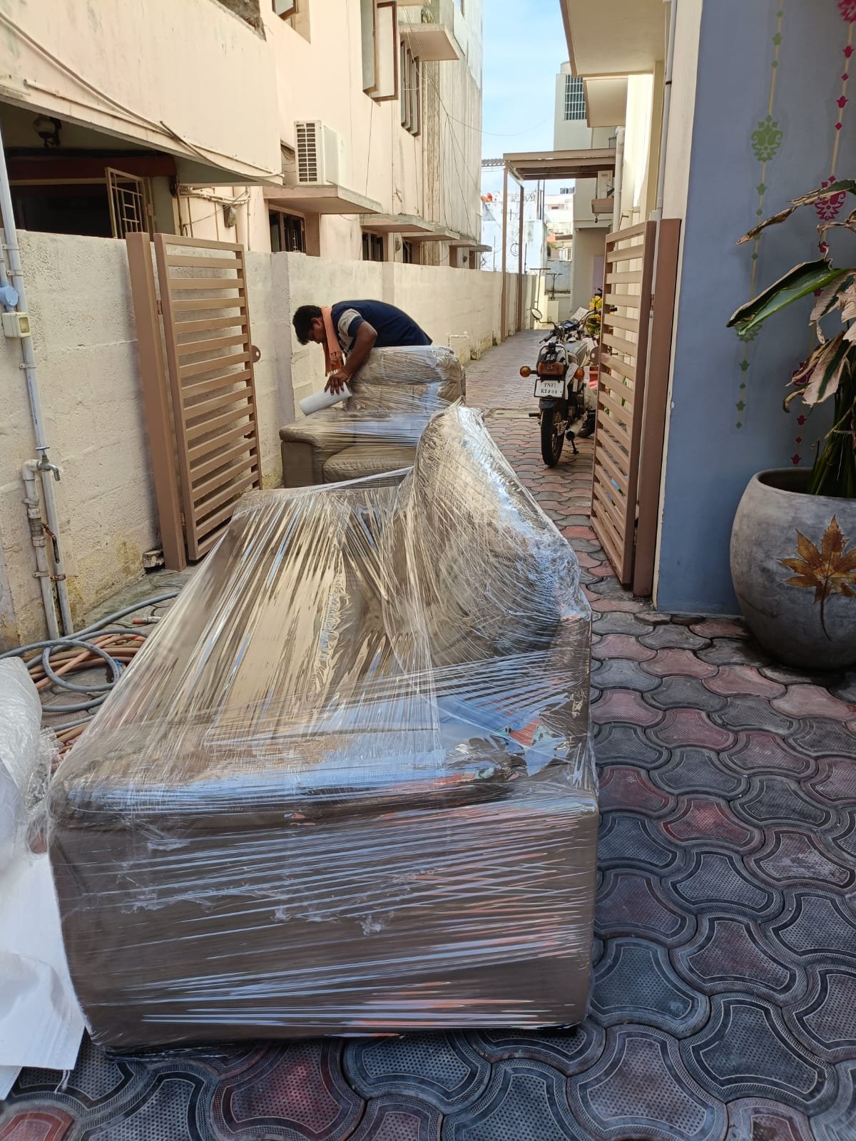 Professional Local Transport Agency in Madurai